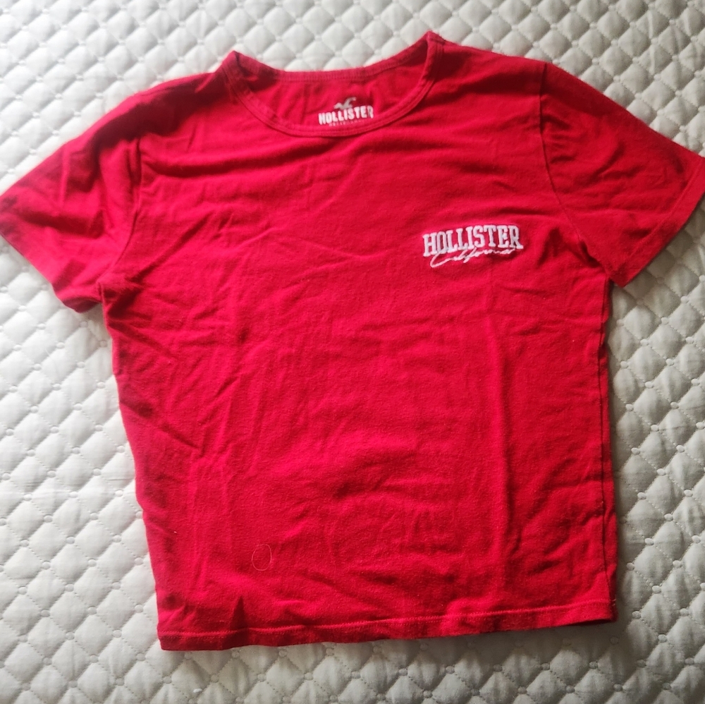 Hollister short sleeve crop T